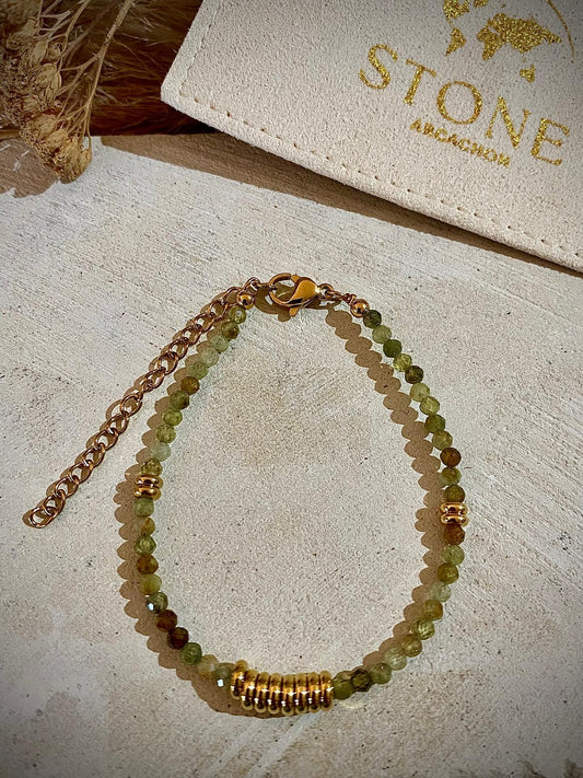 Bracelet fin Grenat vert "Energie"