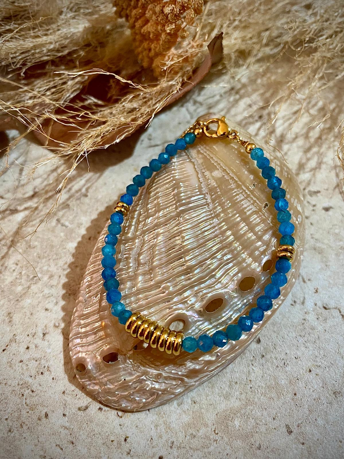Bracelet fin en Apatite bleue "Fatigue et motivation"