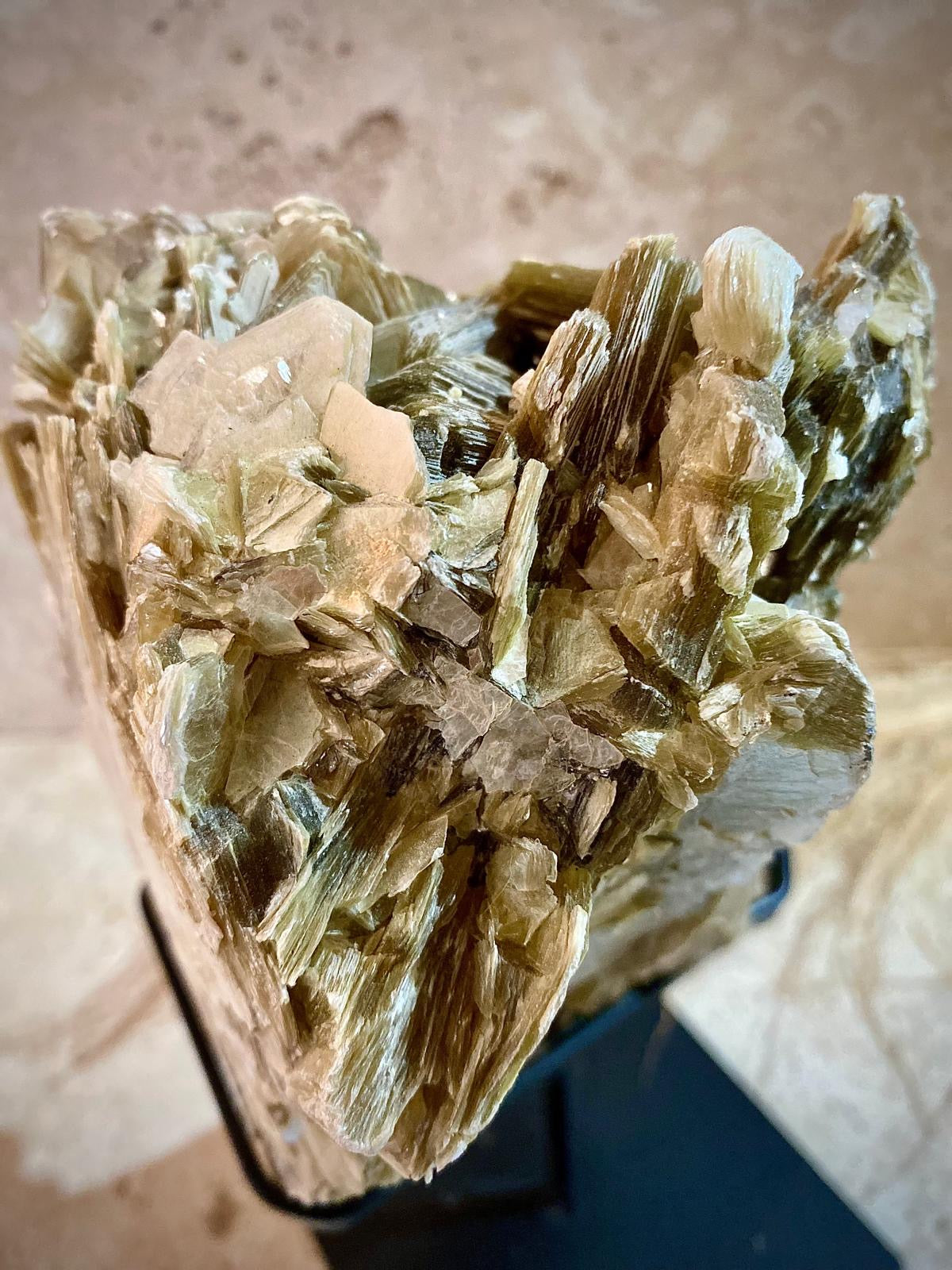 Golden mica en provenance du Brésil pièce rare