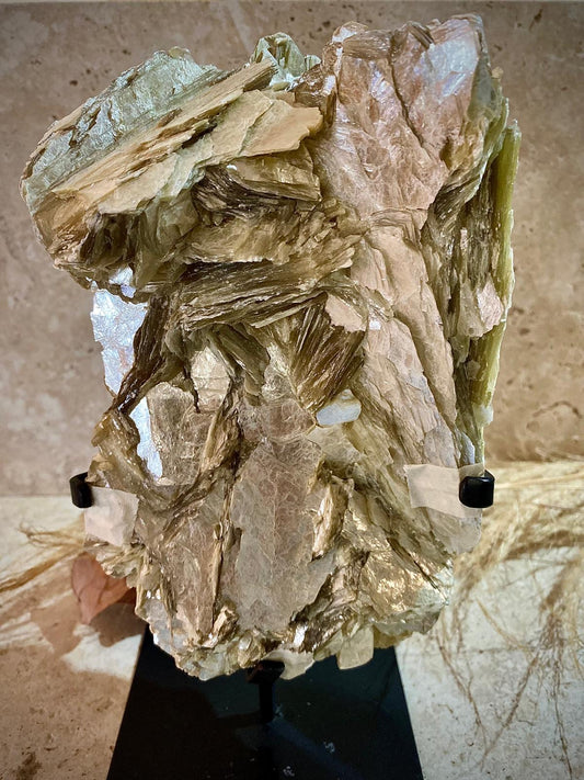 Golden mica en provenance du Brésil pièce rare