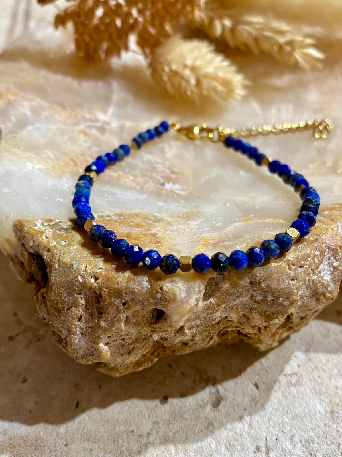 Bracelet fin réglable en Lapis Lazuli