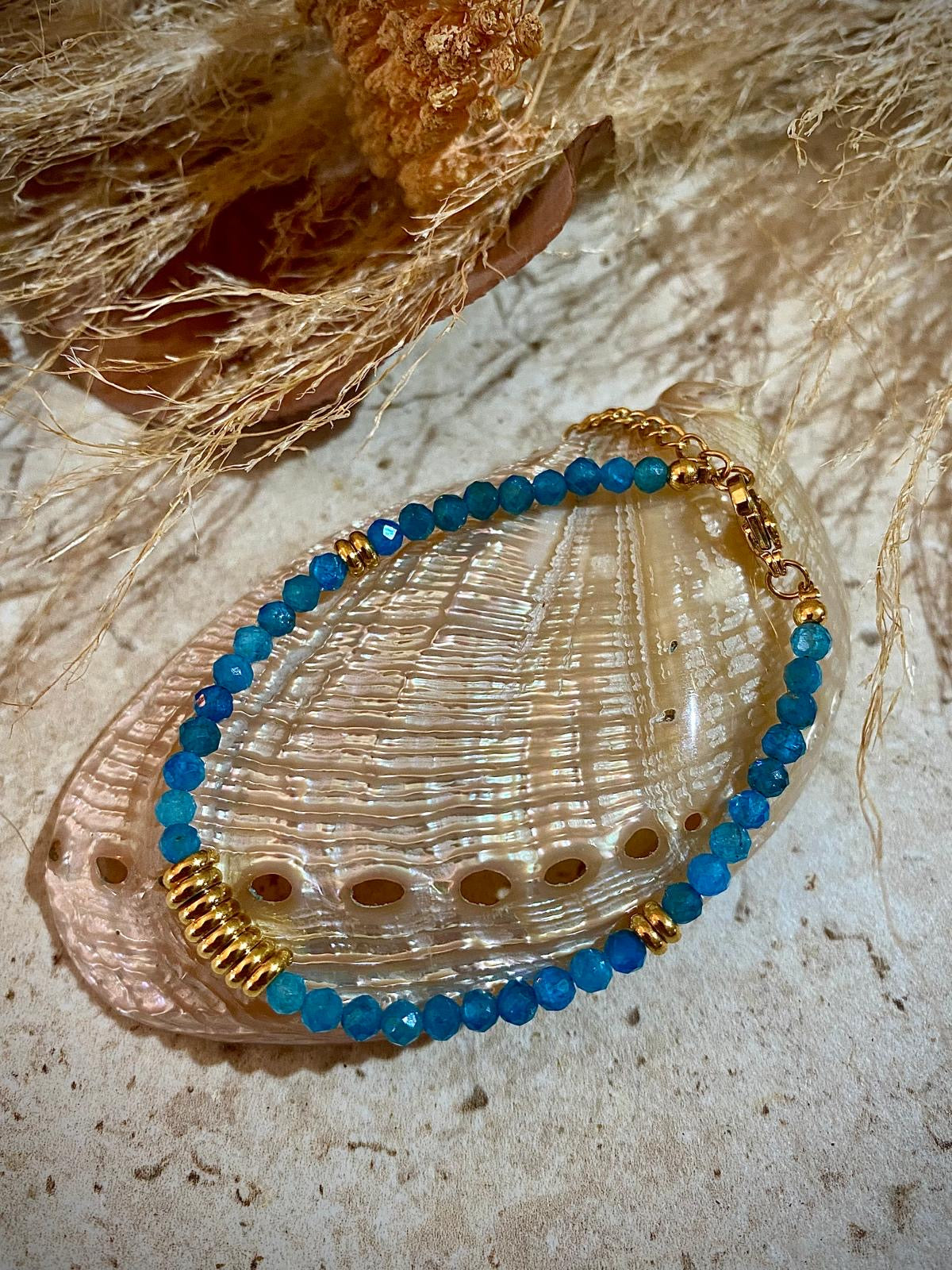 Bracelet fin en Apatite bleue "Fatigue et motivation"