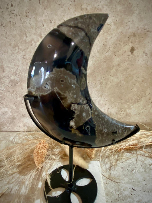 Agate Volcano en forme de lune